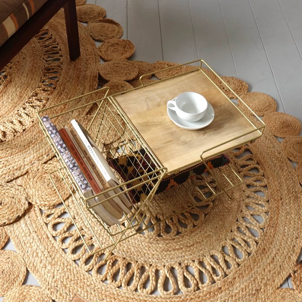 Mango wood magazine rack by Madam Stoltz - Bellbet