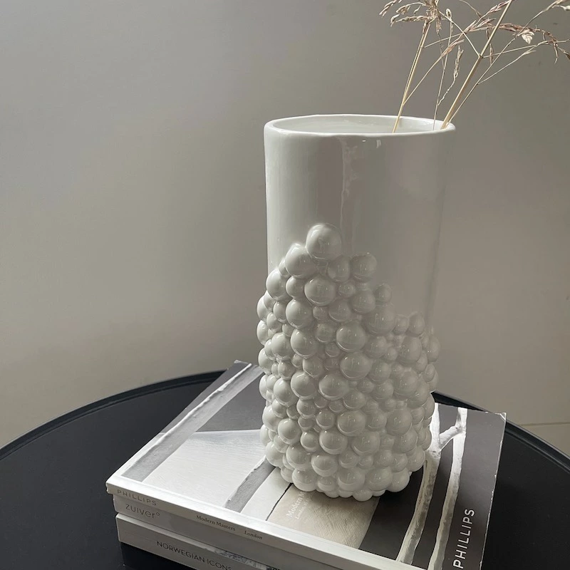 NAXOS vase L (White) by Nordal