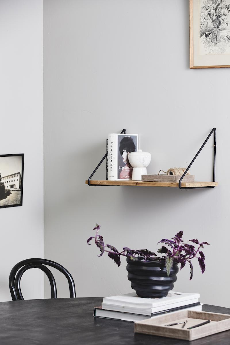 VICO wall shelf by Nordal