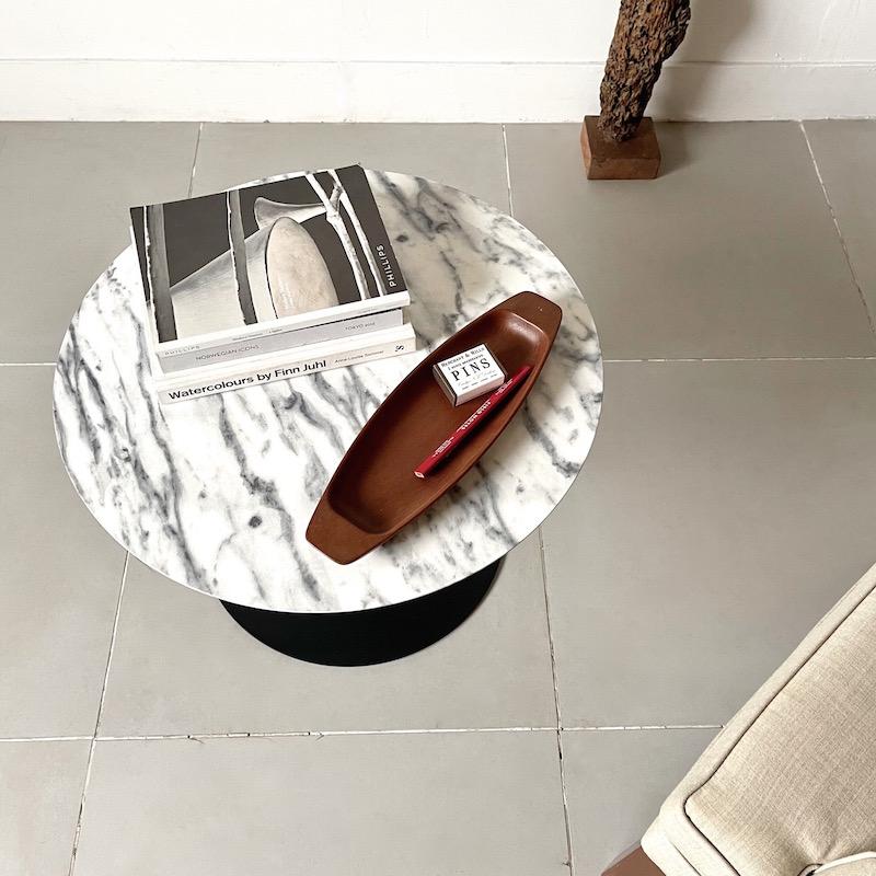 Snow side table M marble by ZUIVER Snow side table M marble by ZUIVER