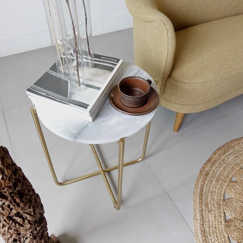 TIMPA MARBLE SIDE TABLE (WHITE) by ZUIVER