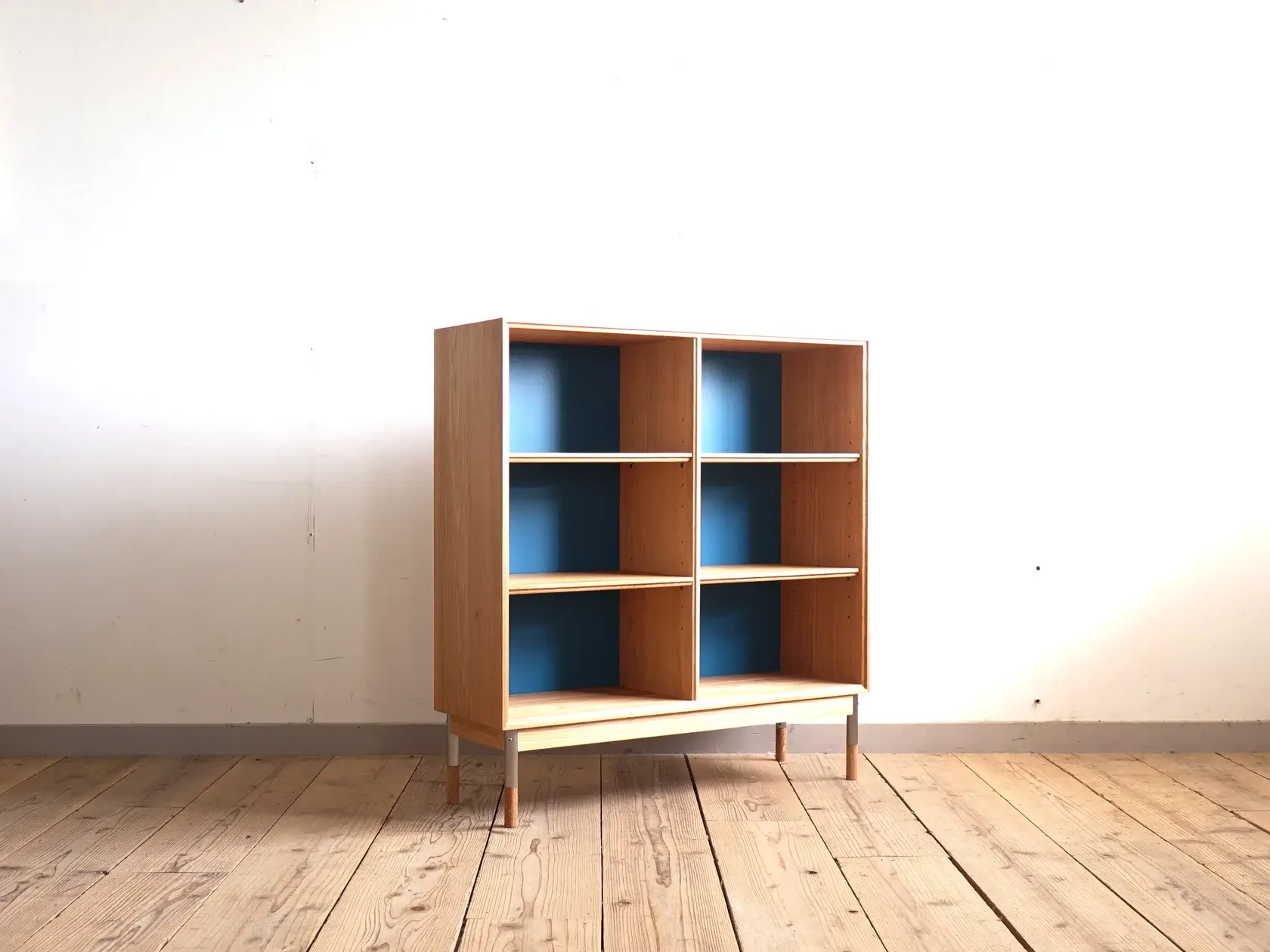 Book Shelf Small Model.36