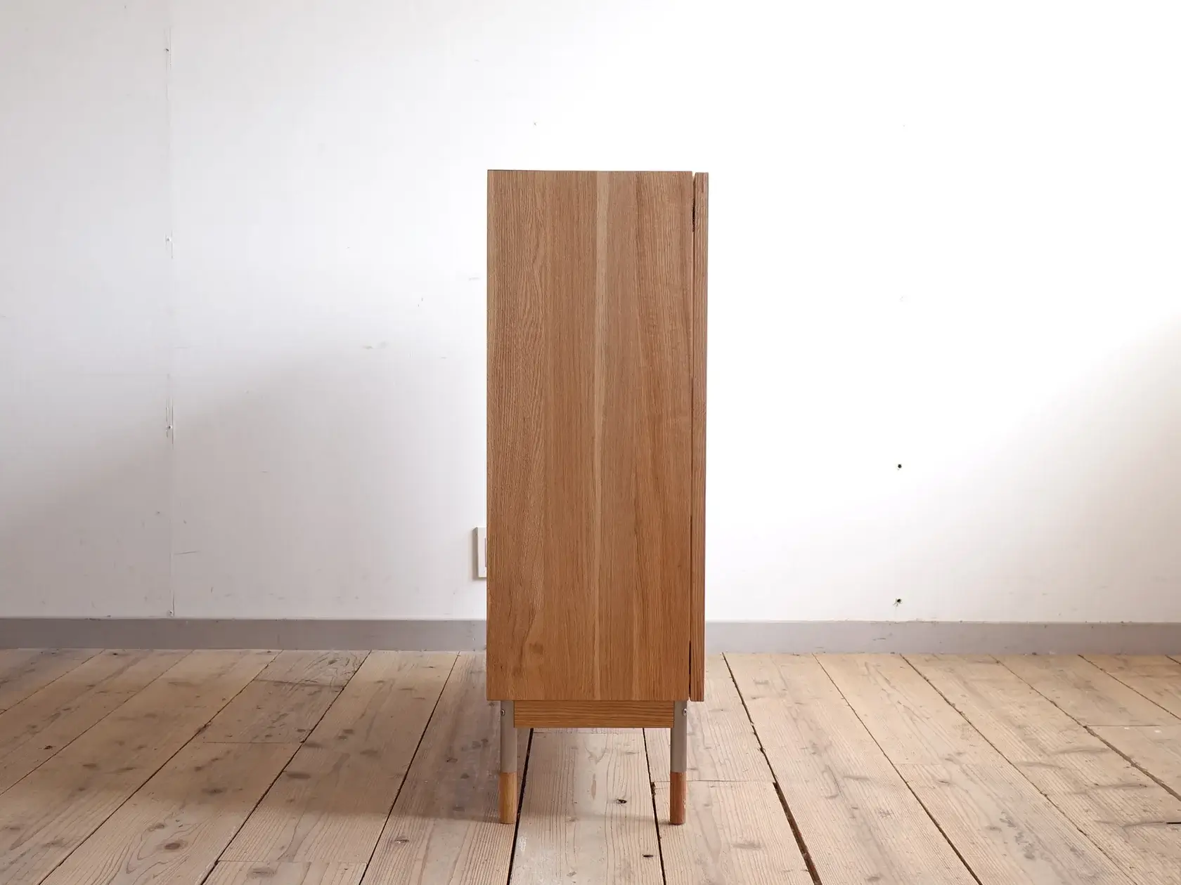 CUPBOARD Small Model.31