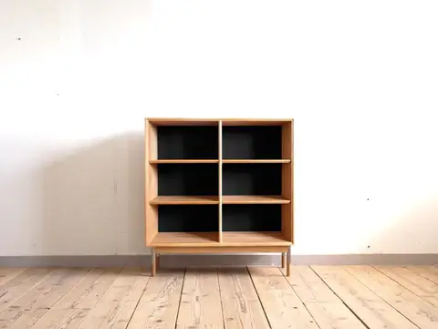 black_Book Shelf Small Model.36