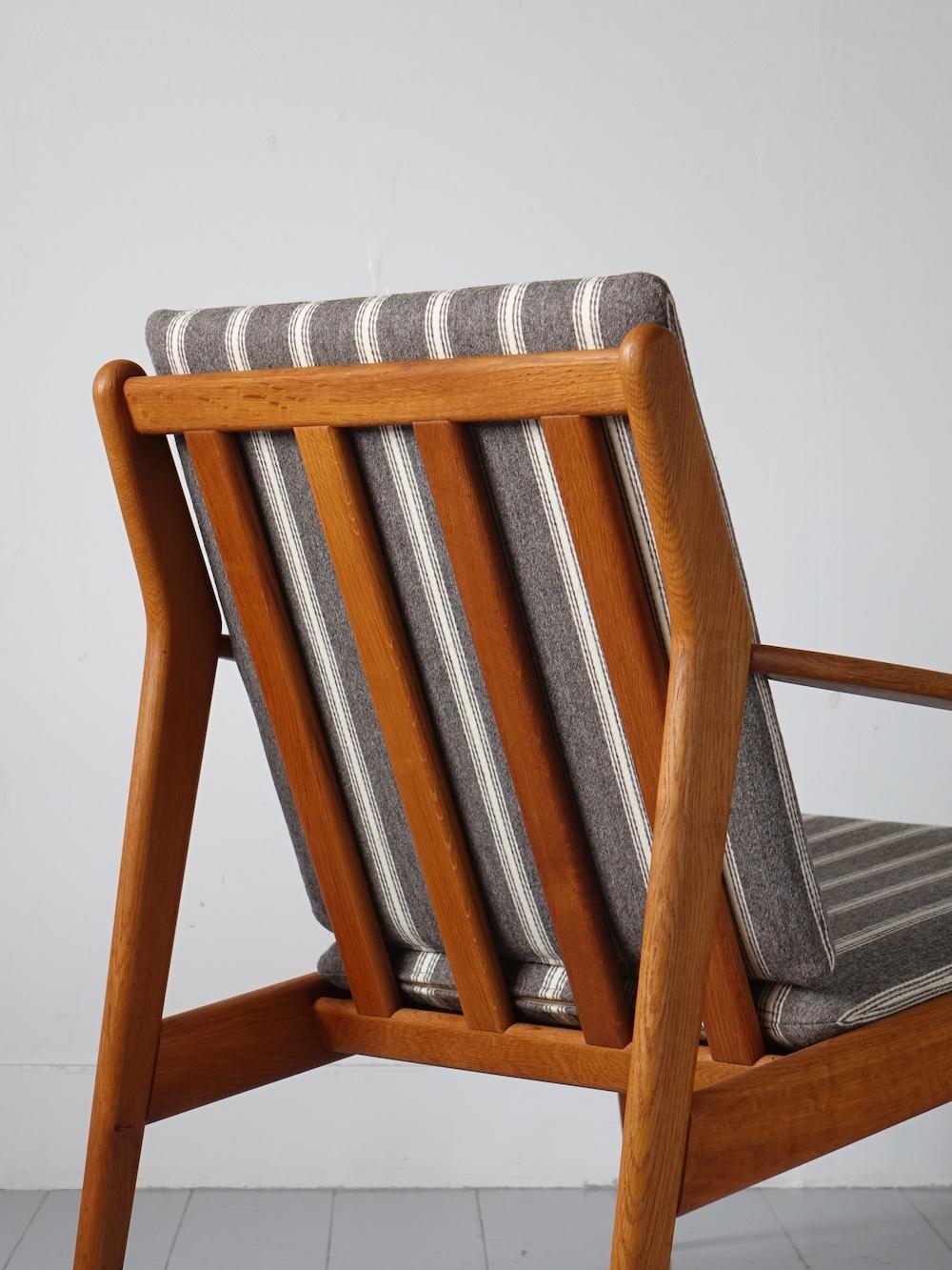 “J55” Easy chair by Poul M. Volther for FDB Møbler
