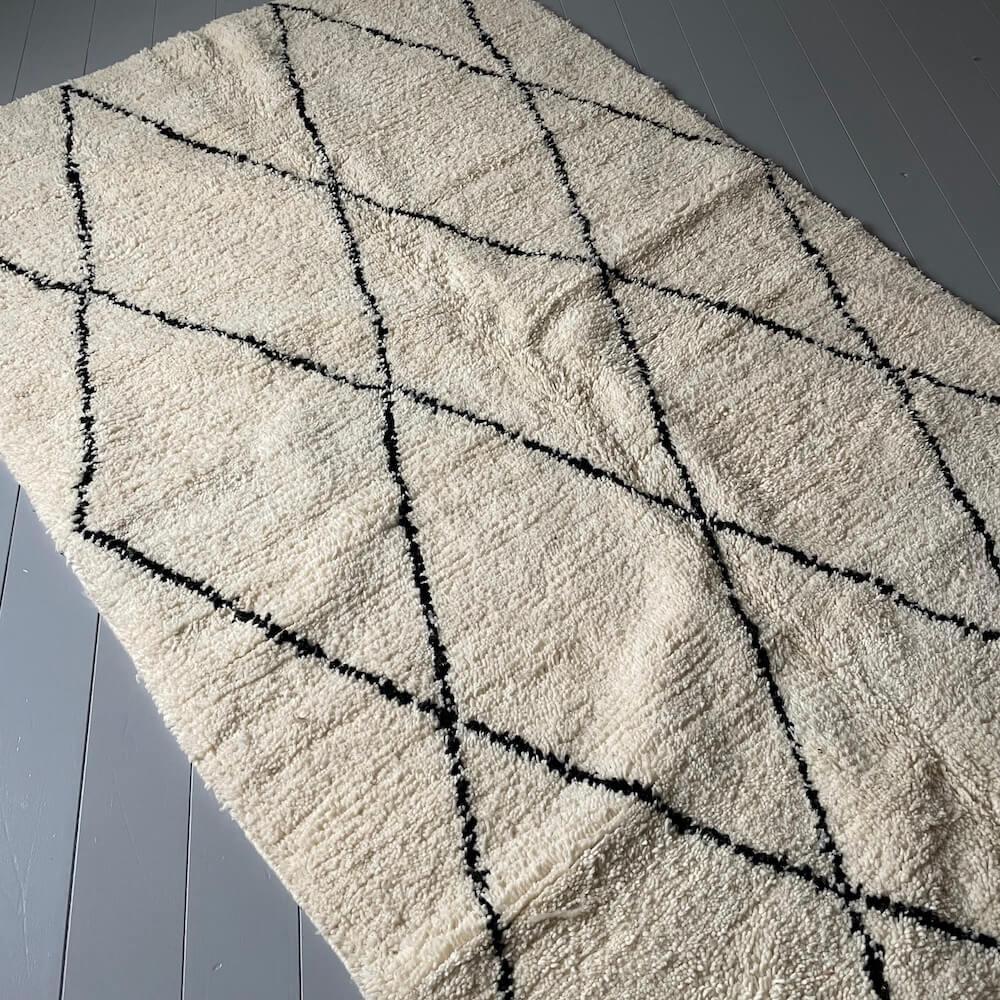 Beni Ouarain Rug / W 282 D 165cm / BR051