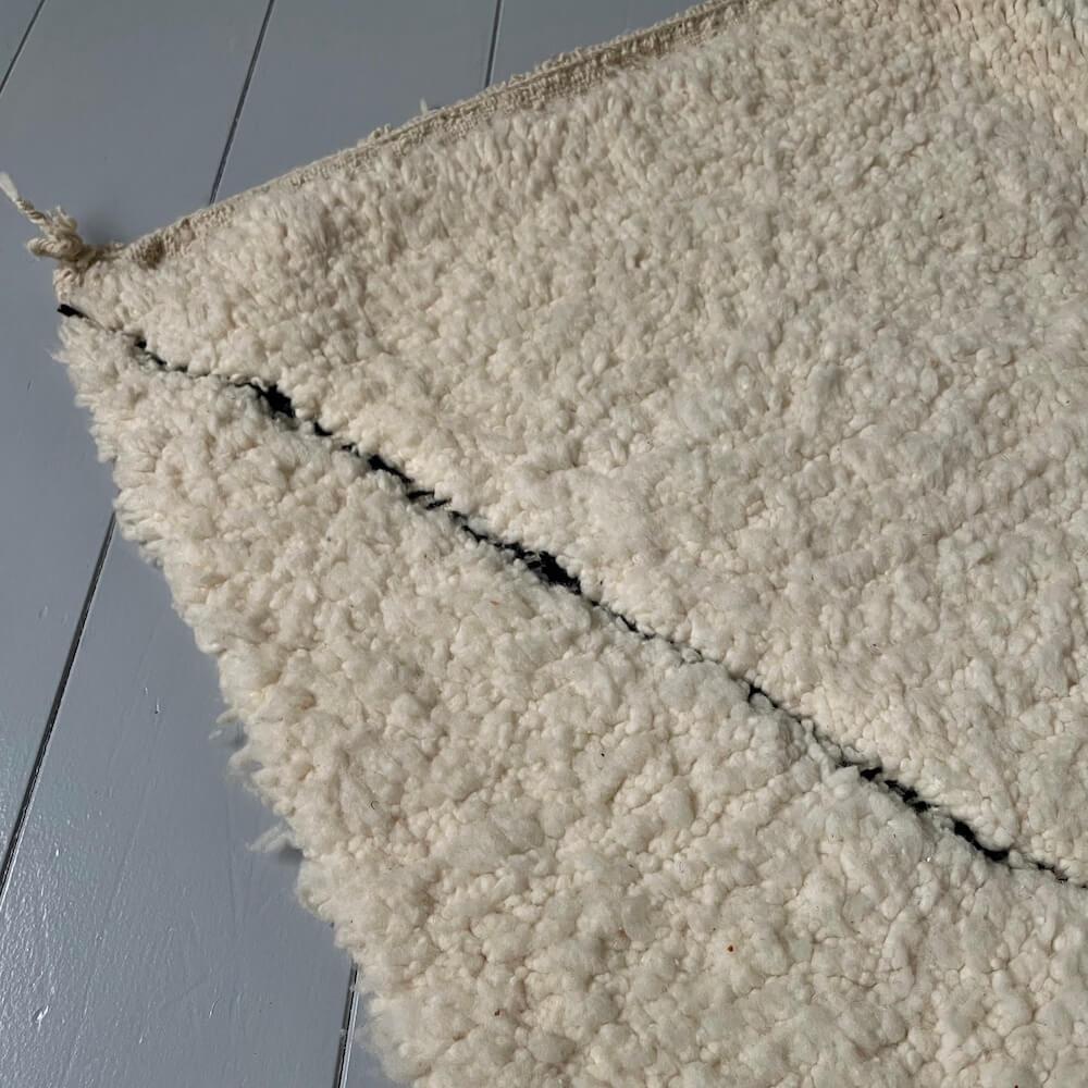 Beni Ouarain Rug / W 206 D 115cm / BR054