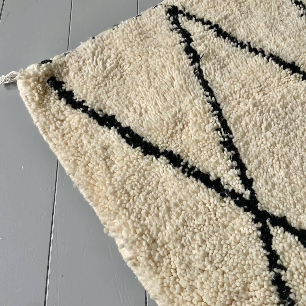 Beni Ouarain Rug / W158 D102cm / BR056 Beni Ouarain Rug / W158 D102cm / BR056