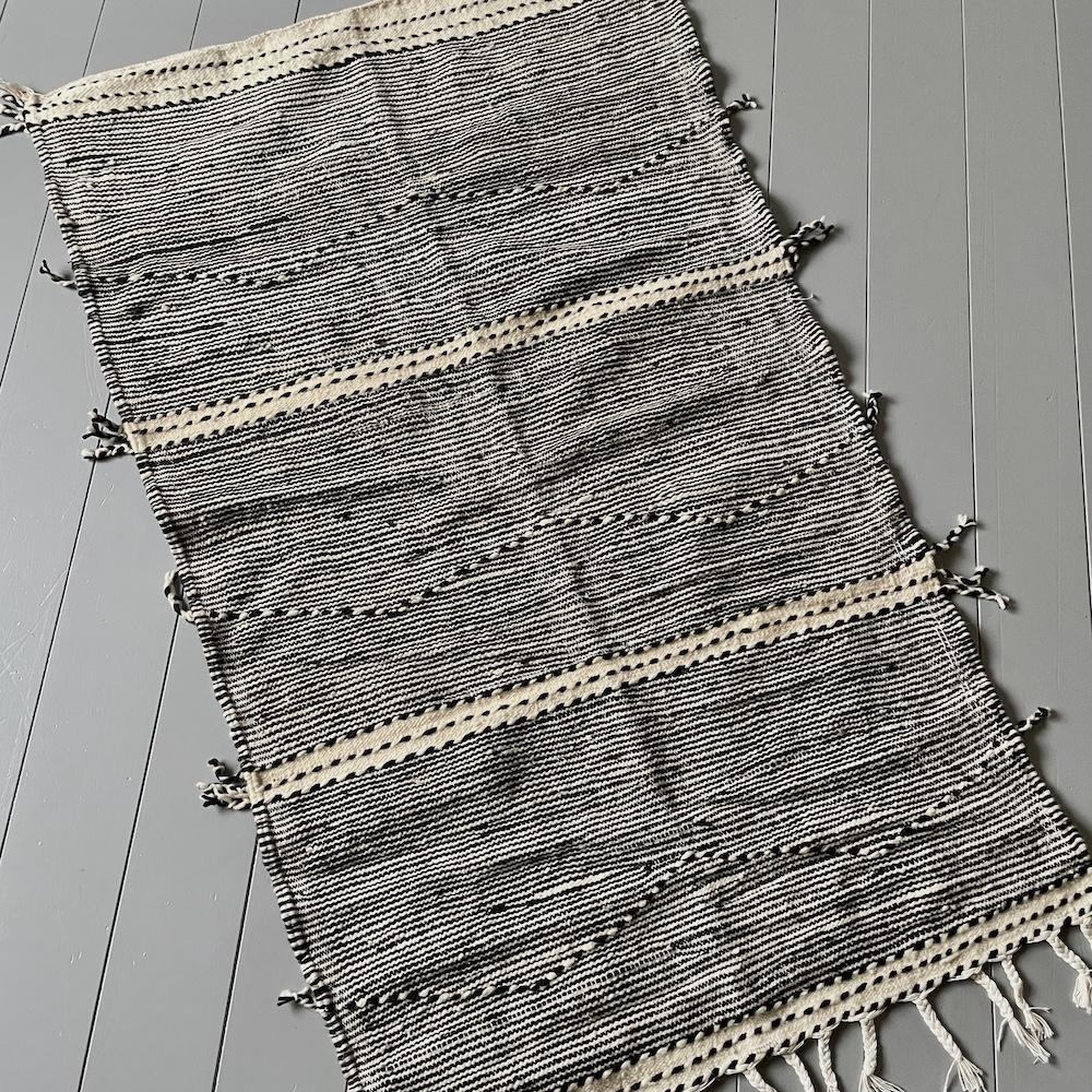 Beni Ouarain Kilim Rug / W 165 D 92cm / BR074 Beni Ouarain Kilim Rug / W 165 D 92cm / BR074