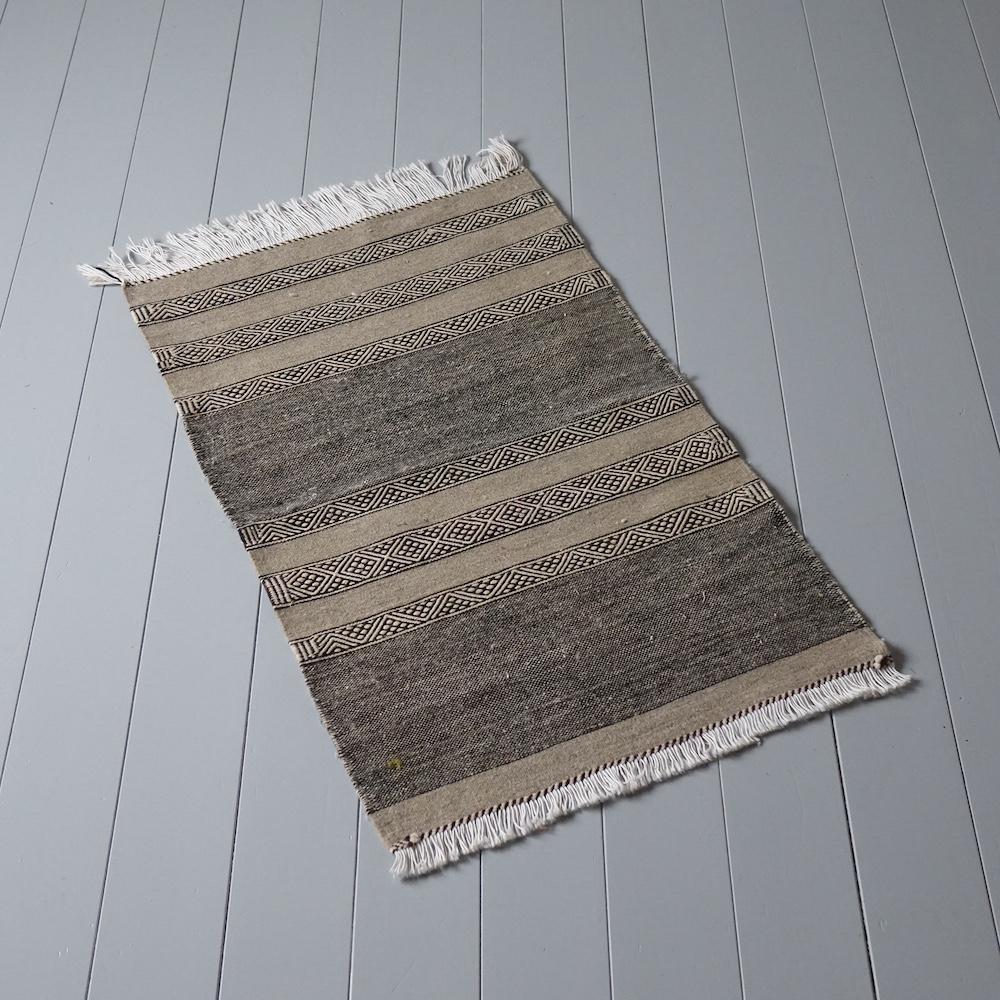 Beni Ouarain Kilim Rug / W 122 D 69cm / BR076