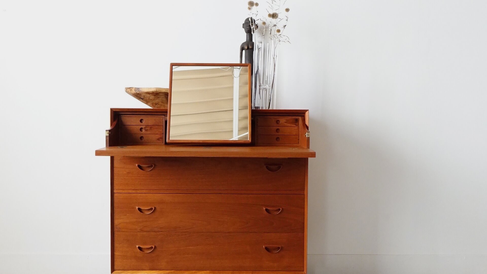 Dresser cabinet by Peter Hvidt & Orla Molgaard-Nielsen for Søborg